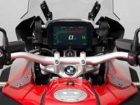Gama BMW 1200 com painel digital TFT